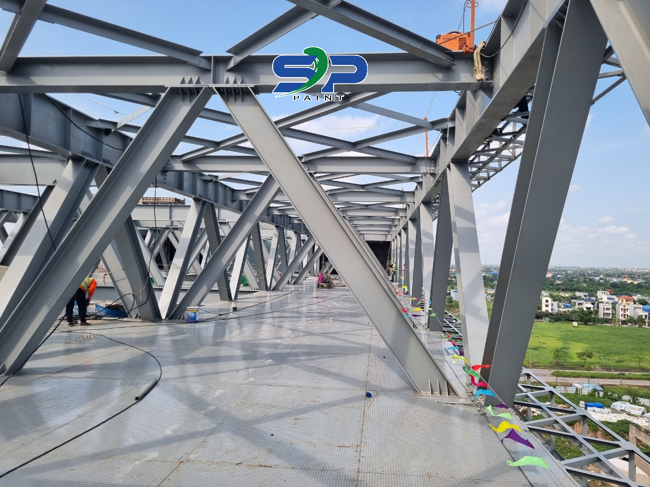NÊN HAY KHÔNG: SỬ DỤNG SƠN EPOXY CHO BỀ MẶT CÓ TIẾP XÚC TRỰC TIẾP VỚI ÁNH SÁNG NGOÀI TRỜI?